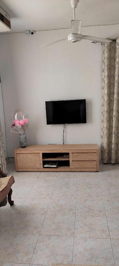 Apartment In Dar Homestay Dar es Salaam Bagian luar foto